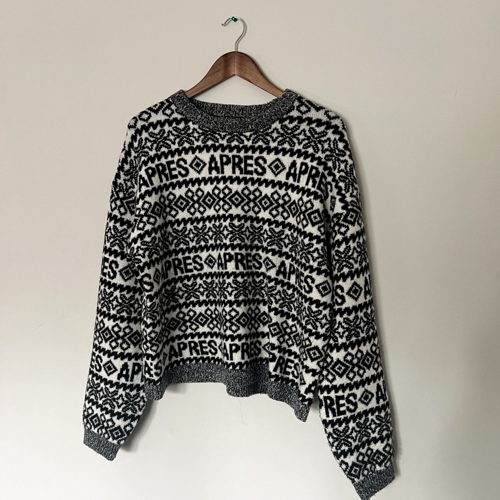 Apres sweater